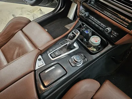 BMW 5시리즈 잘 못된 실내랩핑 제거 후 재시공 / 인천 논현동