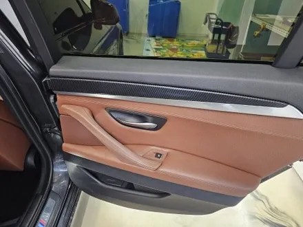 BMW 5시리즈 잘 못된 실내랩핑 제거 후 재시공 / 인천 논현동