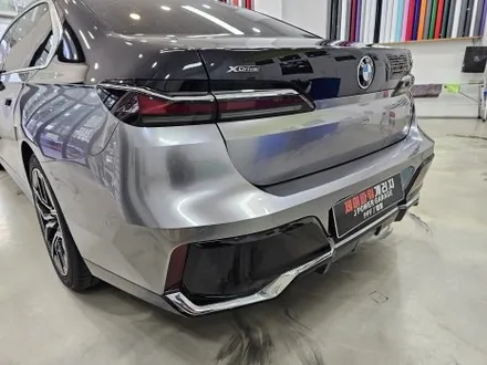 BMW 7시리즈 듀오톤 하단 투톤랩핑 시공 가격은.? 일정한 코치 라인 GOOD / 인천 논현동