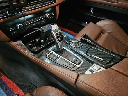 BMW 5시리즈 잘 못된 실내랩핑 제거 후 재시공 / 인천 논현동