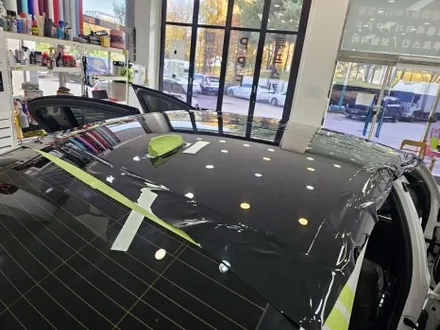 인천랩핑 BMW 5시리즈 G바디 루프스킨 제거 후 재시공 업체 선택이 중요한 이유.! / 인천 논현동