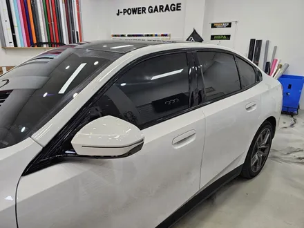 인천 크롬 죽이기 BMW 5시리즈 I5(G60) 크롬 딜리트 / 인천 논현동
