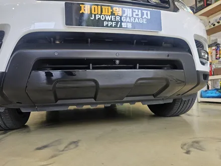 인천 송도 레인지로버 스포츠 필름 제거 후 크롬죽이기 투톤랩핑 재시공 / 인천 논현동