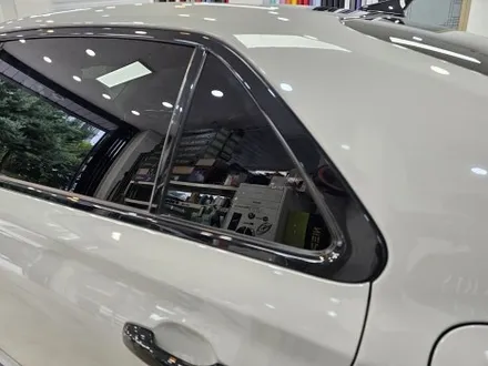 인천 제네시스 EQ900 화이트 색상에 가까운 PET 크레용 랩핑 실내부터 크롬 죽이기까지 한방에 / 인천 논현동