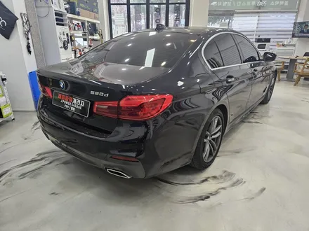 BMW 윈도우 몰딩 크롬 죽이기  고광택 필름 시공  순정 같아요. / 인천 논현동