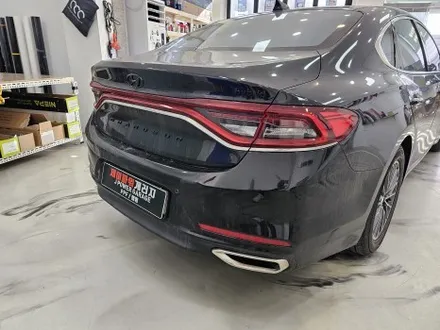 그랜저 IG 크롬 죽이기 고광택 피아노 블랙 필름 시공 / 인천 논현동