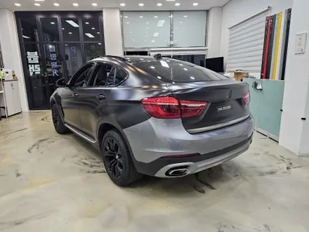 BMW X6 사틴 블랙 전체 랩핑 크롬 죽이기 1인 대표 혼자서 깔끔한 시공후기 / 인천 논현동