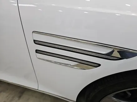 시흥랩핑 제네시스 G80 자동차 고광택 흰색 피아노 화이트 전체랩핑 / 인천 논현동