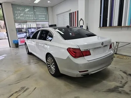 BMW 7시리즈 자동차 오래된 랩핑 제거 후 고광택 피아노 화이트 전체 재시공 / 인천 논현동