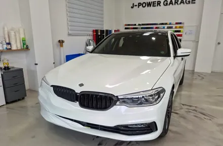 BMW 5시리즈 MC필름 고광택 PET 전체랩핑 크롬 죽이기  → 송도랩핑 영종도랩핑 논현동랩핑 / 인천 논현동