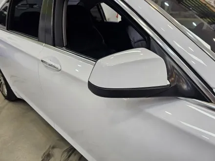 BMW 7시리즈 자동차 오래된 랩핑 제거 후 고광택 피아노 화이트 전체 재시공 / 인천 논현동