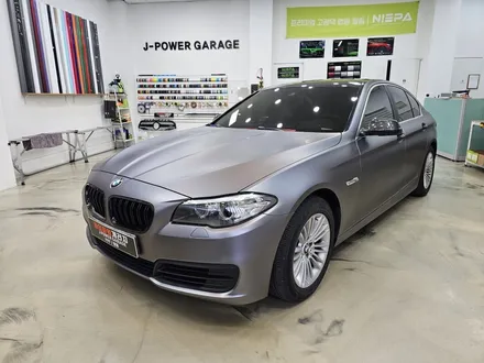 안산 BMW 랩핑 5시리즈 F10 AMG 그레이 무광 전체랩핑 시공금액.! / 인천 논현동