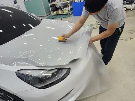 부천랩핑 테슬라 모델 3 고광택 볼캐닉 그레이 전체랩핑 / 인천 논현동