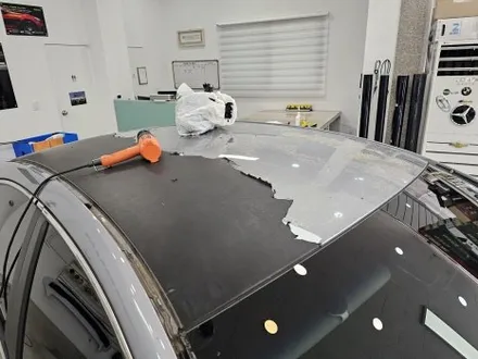 인천 소나타 루프스킨 수명이 끝난 랩핑 제거 후 가성비 좋은 고광택 루프스킨 재시공 / 인천 논현동