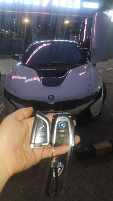 BMW i8 구형 스마트키, 신형 칼키로 스페어 제작하는 방법 / 경기 부천, 전국 택배, 출장