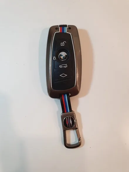 13년식 BMW 528i, 디스플레이키 개조로 미래 감각 업그레이드 / 경기 부천, 전국 택배, 출장