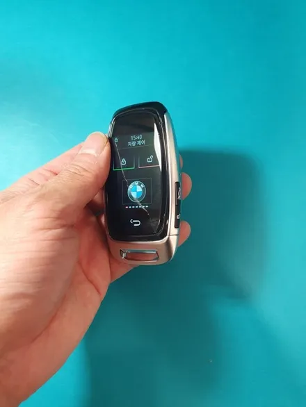 BMW 520d 디스플레이키 개조 오래된 스마트키의 완벽한 변화 / 경기 부천, 전국 택배, 출장