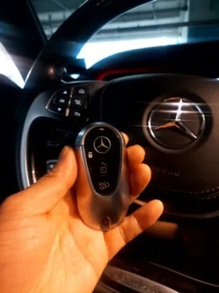 벤츠 C220d 스마트키, 최신 조약돌 키로 바꾸니 감성까지 달라졌어요 / 경기 부천, 전국 택배, 출장