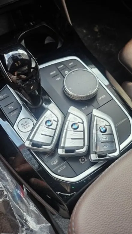 BMW G바디 X4 칼키 복제 + 근접도어 기능까지 당일작업 완전 성공! / 경기 부천, 전국 택배, 출장