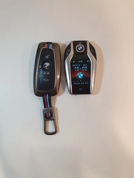 13년식 BMW 528i, 디스플레이키 개조로 미래 감각 업그레이드 / 경기 부천, 전국 택배, 출장