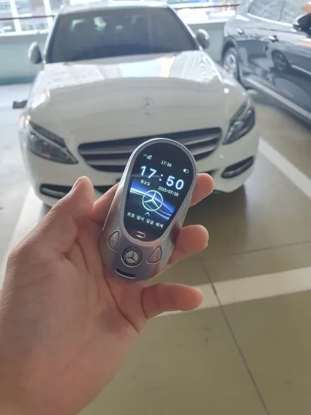 벤츠 CLS300d 차키, 차원이 다른 타원형 디스플레이키 업그레이드 / 경기 부천, 전국 택배, 출장