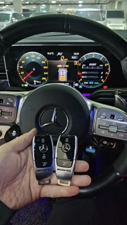 【벤츠 GLE 53AMG, 키 하나로 완벽 업그레이드! 근접도어+원격시동까지】 / 경기 부천, 전국 택배, 출장