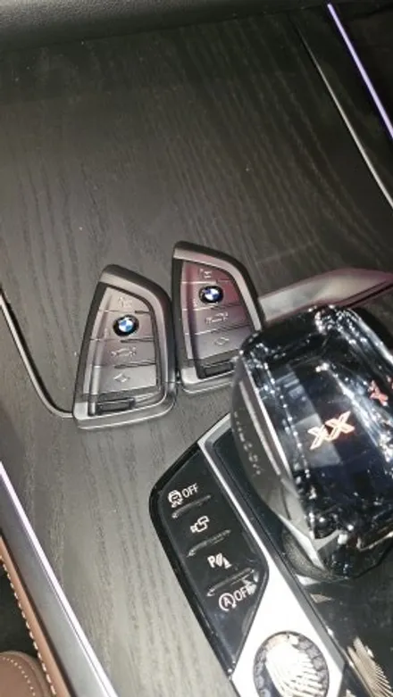 BMW X7 스마트키 복사 현장! 신형키 +근접도어 + 칼키 패키지 / 경기 부천, 전국 택배, 출장