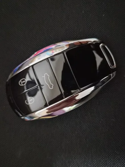 벤틀리 플라잉스퍼 17년식, \'구형 키\'를 \'신형 디자인 키\'로 환골탈태하는 과정 / 경기 부천, 전국 택배, 출장