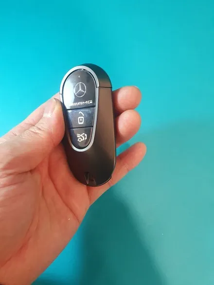 벤츠 S63 AMG 17년식 차키의 화려한 변신, 최신형 타원형 AMG키 개조 비법 / 경기 부천, 전국 택배, 출장