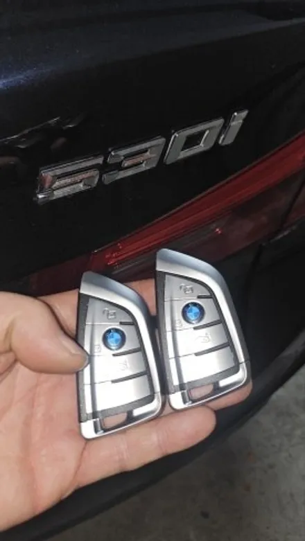 BMW 1시리즈 F바디 스마트키 분실, 신형 칼키로 복사하는 법 / 경기 부천, 전국 택배, 출장
