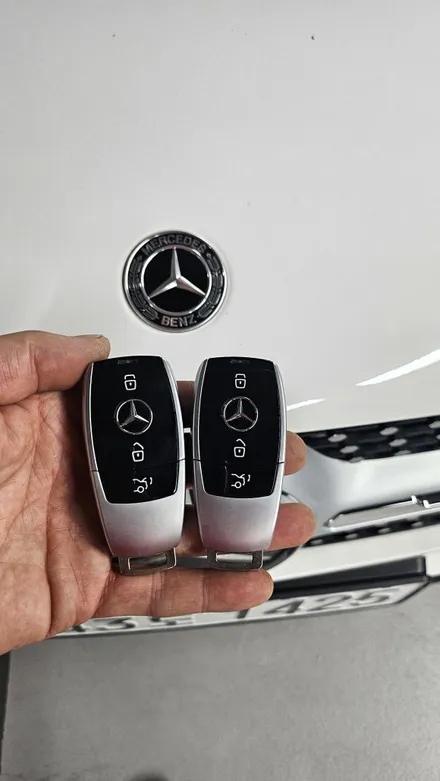 벤츠 GLC300e 차키 디자인 개조부터 자동문까지 한 번에 시공 / 경기 부천, 전국 택배, 출장