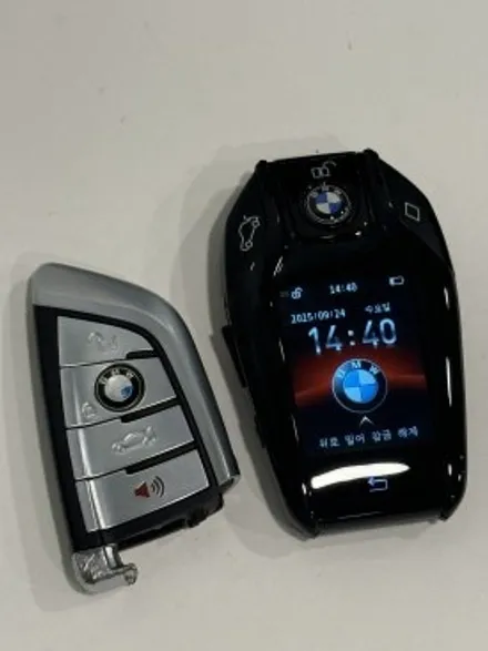 BMW i8 2015년식, 평범한 스마트키에서 디지털 LCD 키로의 변신 / 경기 부천, 전국 택배, 출장