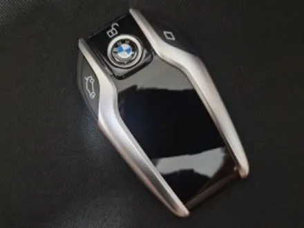 BMW 750Li 디스플레이키 케이스 교체 리포트 : 기능은 그대로, 외관은 신형처럼 / 경기 부천, 전국 택배, 출장