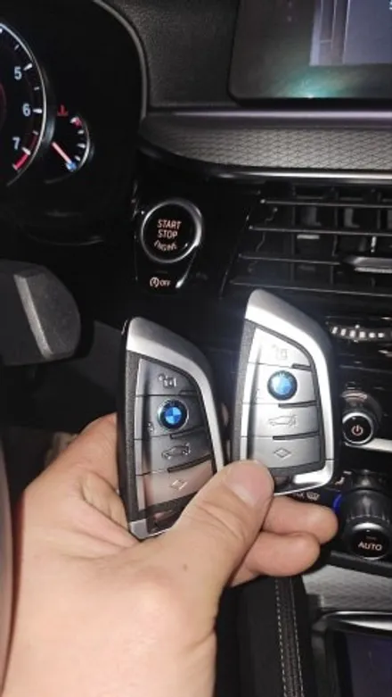 BMW 1시리즈 F바디 스마트키 분실, 신형 칼키로 복사하는 법 / 경기 부천, 전국 택배, 출장