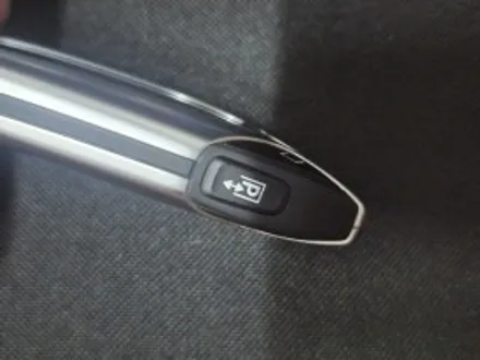 BMW 750Li 디스플레이키 케이스 교체 리포트 : 기능은 그대로, 외관은 신형처럼 / 경기 부천, 전국 택배, 출장
