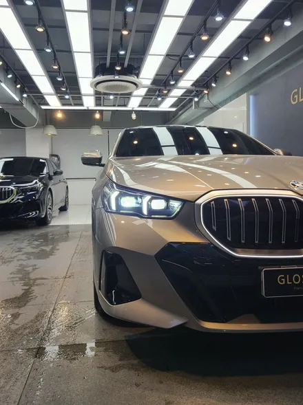 대치동 그릴 랩핑 크롬 죽이기 BMW 520i 시공 전 후 / 서울 서초