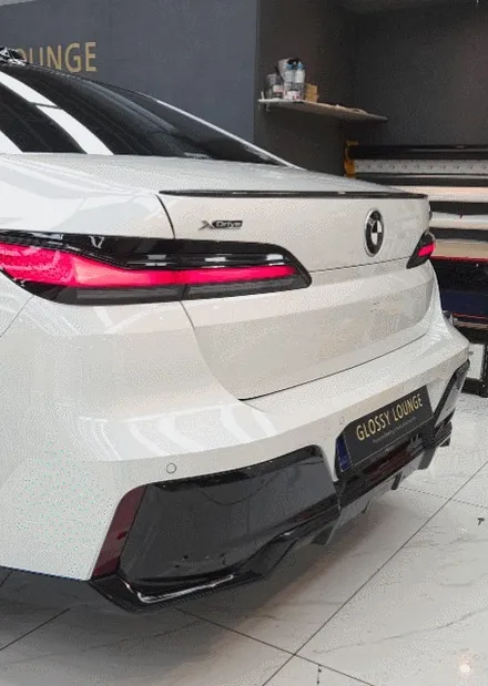 BMW 7시리즈 투톤 랩핑 대신 크롬죽이기와 코치라인만 선택한 이유 / 서울 서초