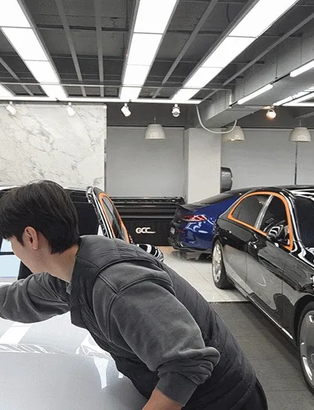 벤츠 마이바흐 투톤 듀오톤 랩핑 세대 동시에 시공해 드렸어요 / 서울 서초