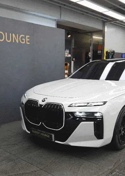 BMW 7시리즈 투톤 랩핑 대신 크롬죽이기와 코치라인만 선택한 이유 / 서울 서초