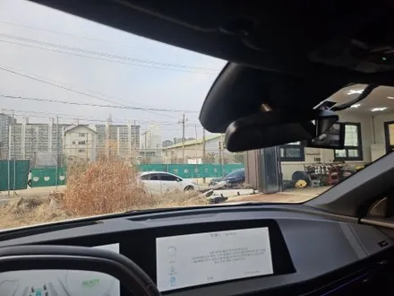 청주 자동차 전기차 보조배터리 셀뱅크e-200 아이나비 qxd메가2 4채널 블랙박스 + 커넥티드 및 애니가드 열차단 70%비반사 썬팅 블랙9 썬팅 ev6 재시공 / 청주, 세종, 천안