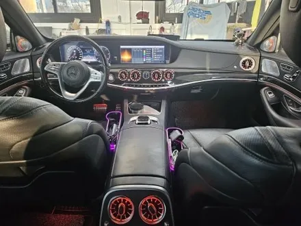 청주 앰비언트 벤츠 w222 s350d 송풍구 앰비언트 및 3d부메스터 장착 / 청주, 세종, 천안