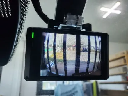 청주 자동차 썬팅 가격 후방카메라 블랙박스 설치 더 뉴 쏘렌토 시공 장착 솔라가드 hp새턴 아이나비 Z9000 / 청주, 세종, 천안