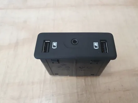 청주 순정 무선 충전패드 USB 소켓 삼성 SM6 장착! / 청주, 세종, 천안