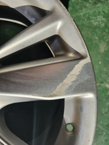 다이아몬드컷팅 휠복원 및 휠도색 휠수리 휠복원 [대전케이휠] 닛산 알티마 휠복원 / 대전 대덕구 오정동