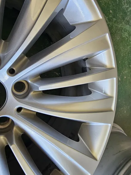 다이아몬드컷팅 휠복원 및 휠도색 휠수리 휠복원 [대전케이휠] BMW 5GT 실버 휠복원 / 대전 대덕구 오정동