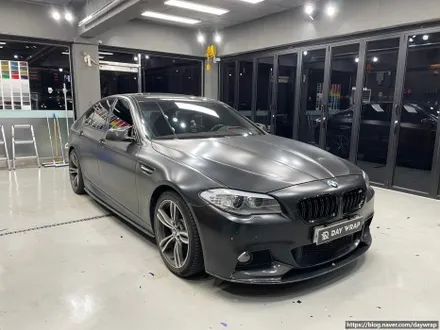 개포랩핑 BMW 5시리즈 타이니봇 나르도그레이 / 강남, 개포, 양재