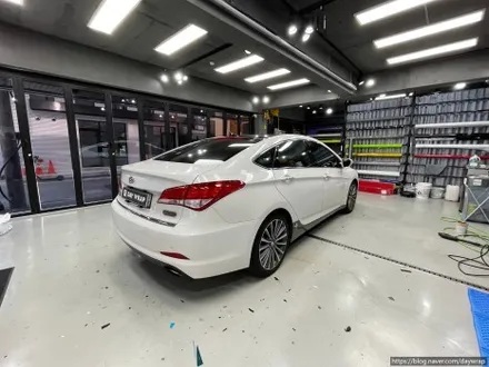 개포랩핑 현대 i40 타이니봇 메탈페인트화이트&쥬시밀크그레이 / 강남, 개포, 양재