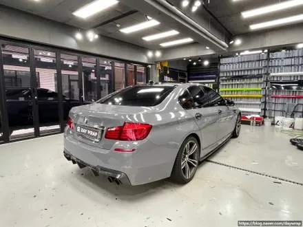 개포랩핑 BMW 5시리즈 타이니봇 나르도그레이 / 강남, 개포, 양재