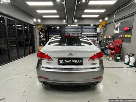 개포랩핑 현대 i40 타이니봇 메탈페인트화이트&쥬시밀크그레이 / 강남, 개포, 양재