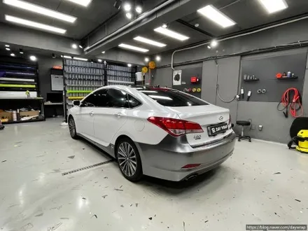 개포랩핑 현대 i40 타이니봇 메탈페인트화이트&쥬시밀크그레이 / 강남, 개포, 양재